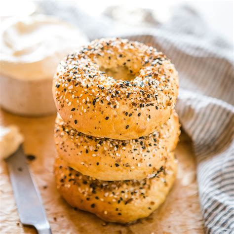 how to make everything bagels.